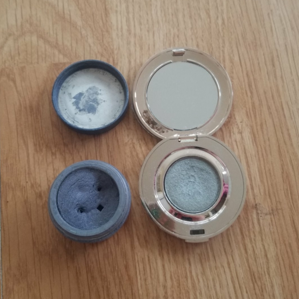 Makeup Lot - Picture 3 of 5